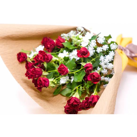 スプレーバラと小花MIXのおまかせ花束